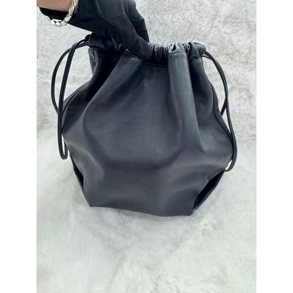 Saint Laurent Paris Nuxx Drawstring Chain Shoulder Bag – Navy - Picture 2 of 9